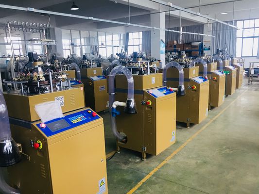 Verbessern Sie Ihre Produktion mit einer automatischen 0,75 W-Kreislauf-Ribbenhut-Strickmaschine
