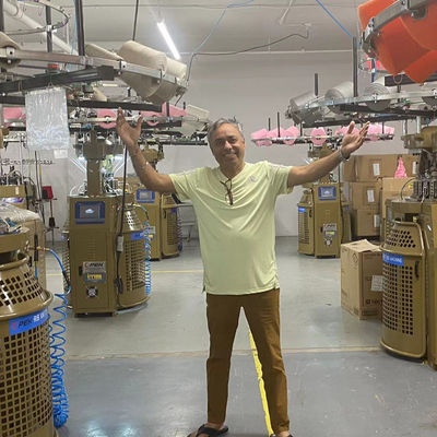 450 KG Tuck Hat Cap Strickmaschine mit vollständig computergestützter Steuerung und nahtloser Technologie