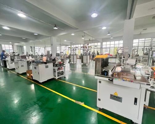 1.5KW OPEK-300HS Automatische Hüte Nähmaschine für Stricken Hut Kopf in Bekleidungsgeschäften