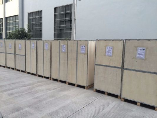 Automatische Hütten Nähmaschine mit 300*300mm Nähbereich und hoher Geschwindigkeit