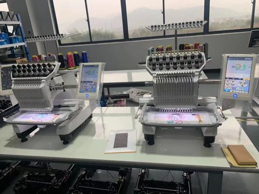 Einkopfcomputergestützte Stickmaschine mit 400 Kopfen und 12/15 Nadeln