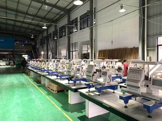 Steigern Sie die Produktivität Ihrer Kleidung mit der OPEK 1206 Computergebrauchtmaschine