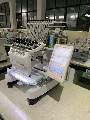 Präzision OPEK 15 Farben Einkopf Computergestützte Stickmaschine für Industrie
