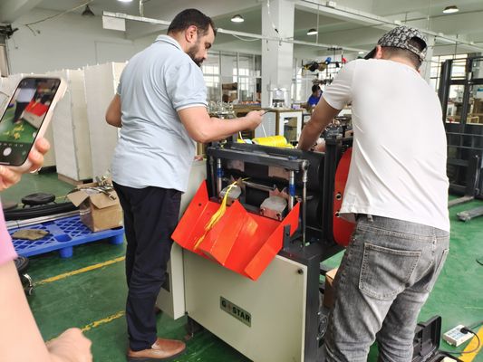 Advanced Fringes Tassel Machinery für 5000-1000PCS/H Produktion von Opek Smart