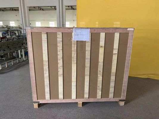 Automatische Maschine zur Wickelung von Kegelgarnen mit automatischer Funktion für Nylongarne