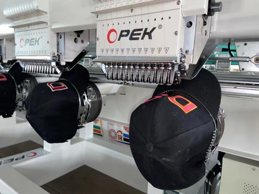Opek 8 Kopf Stickmaschine mit 500 mm Kopfintervall und 60*60 cm Arbeitstischgröße