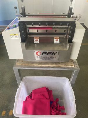 Schneidmaschine mit automatischer Bedienung für Strickgewebe