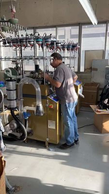 2023 vollständig computergestützte Beanie-Machmaschine 325 KG für kundenspezifische Markenlösungen