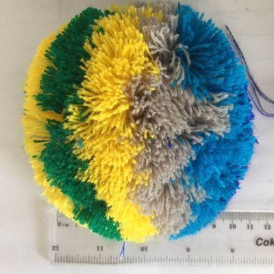 Hochgeschwindigkeits-Pompommachine mit hochwertiger Garnkapazität ohne computergestützte Steuerung